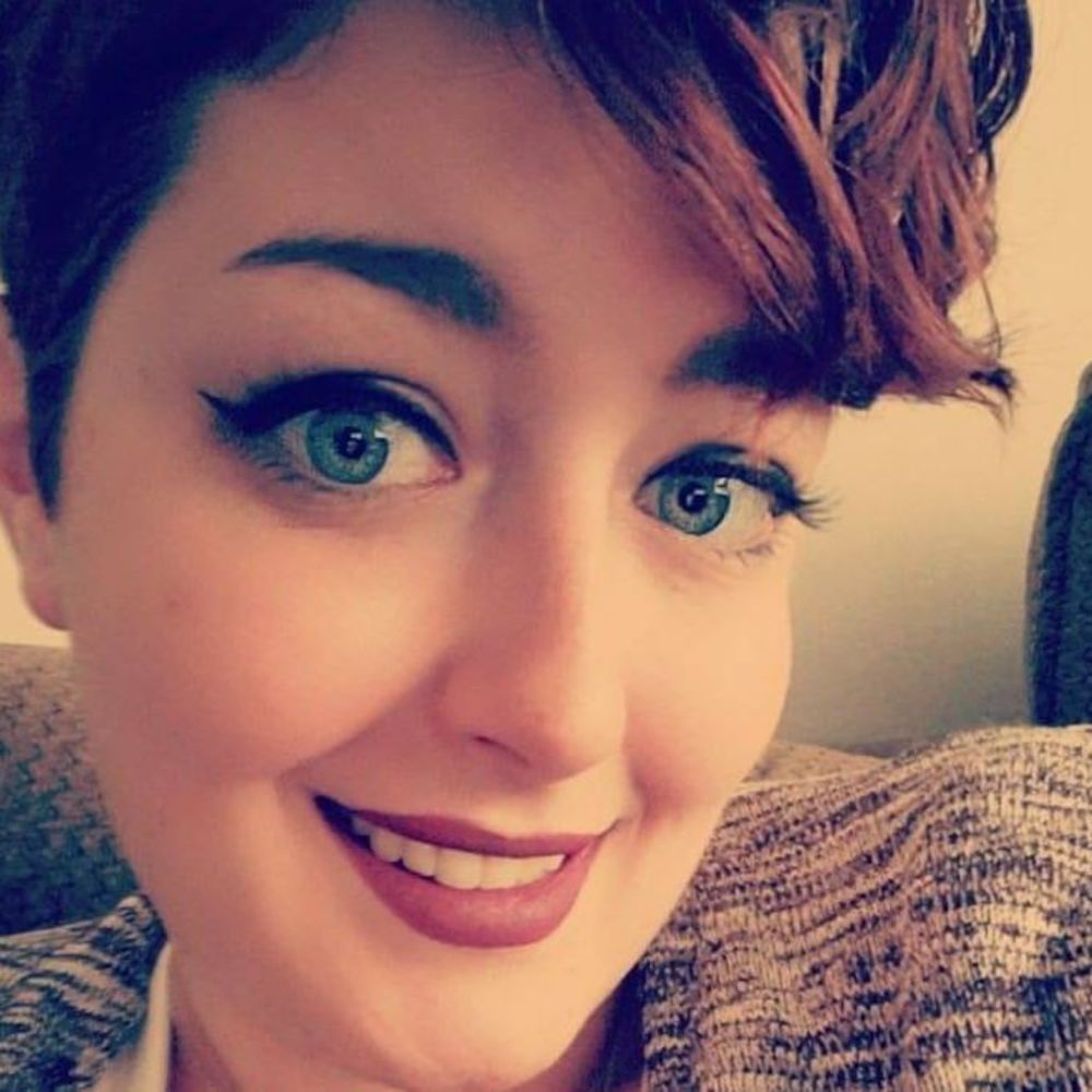 Meet your Posher, Athena